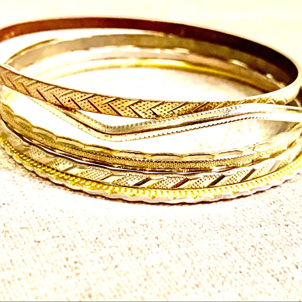Vintage Golden Bangle Bracelet Set